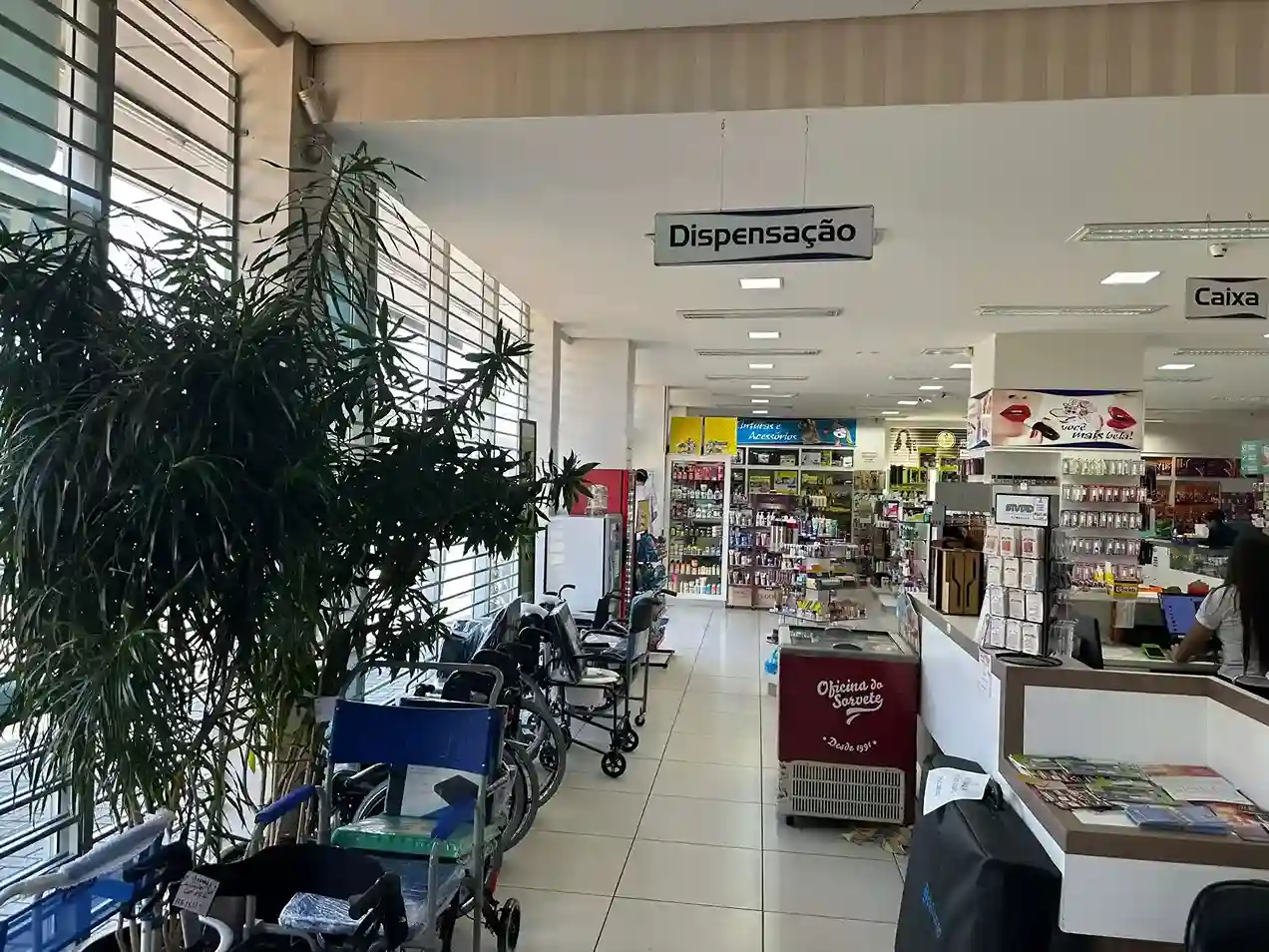 Farmácia Farmaa - Estoque de medicamentos e produtos farmacêuticos em Foz do Iguaçu